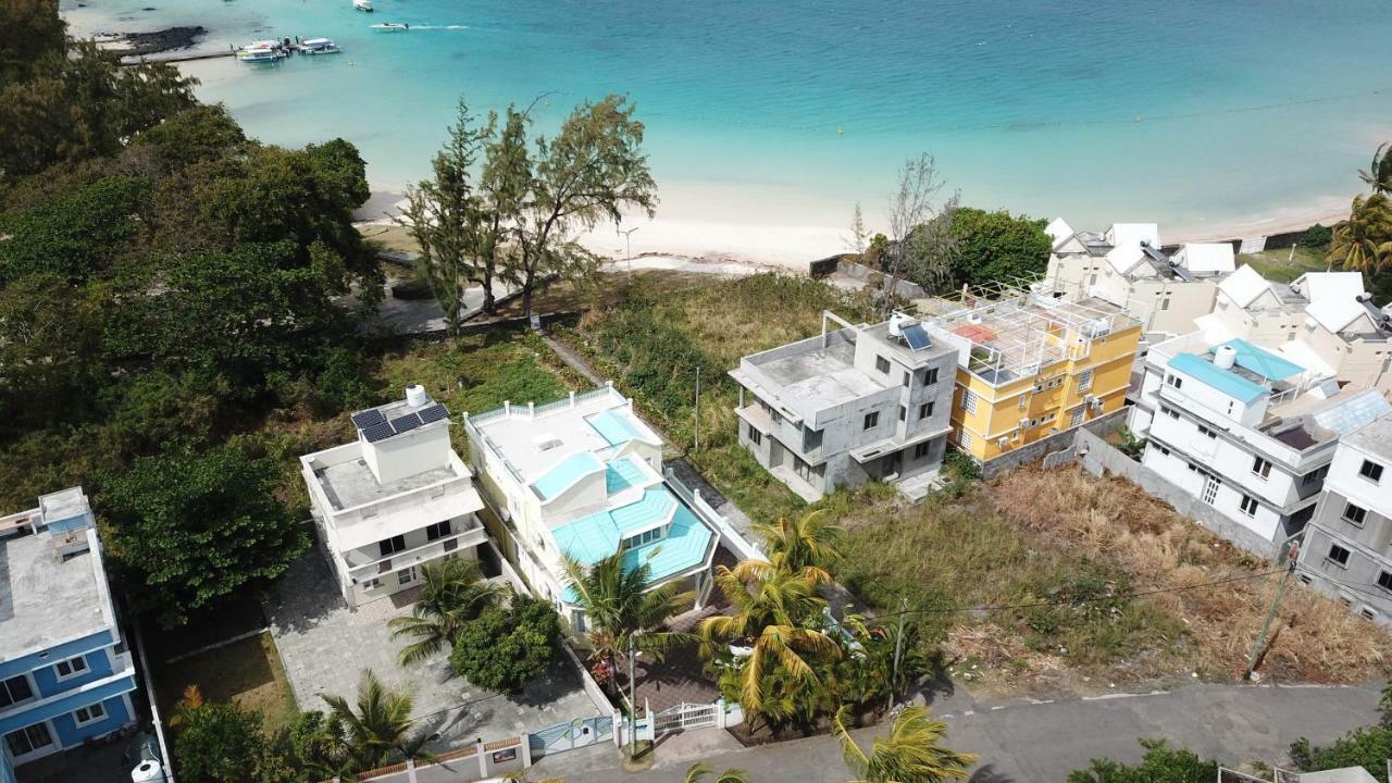 Villa Bella Charming Beachfront Guesthouse Блу-Бей Екстер'єр фото