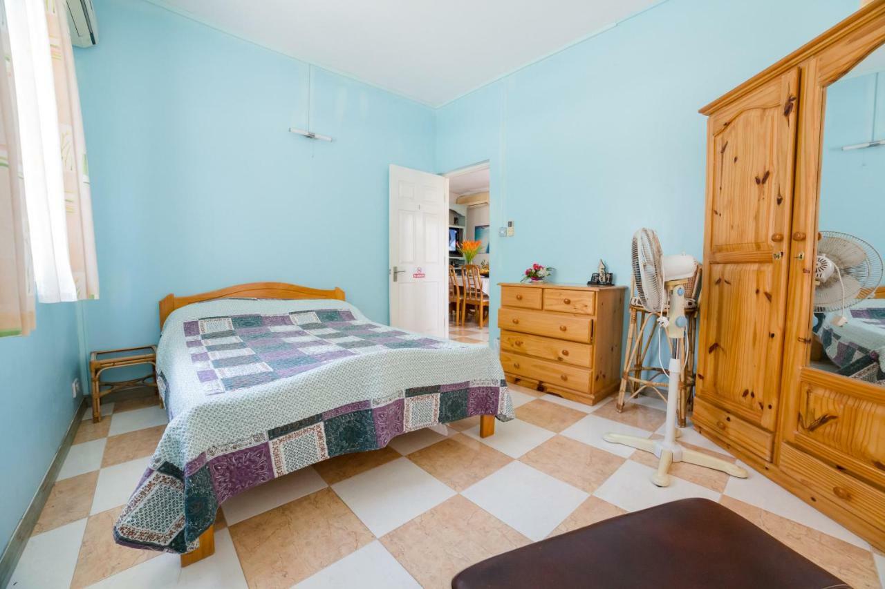 Villa Bella Charming Beachfront Guesthouse Блу-Бей Екстер'єр фото