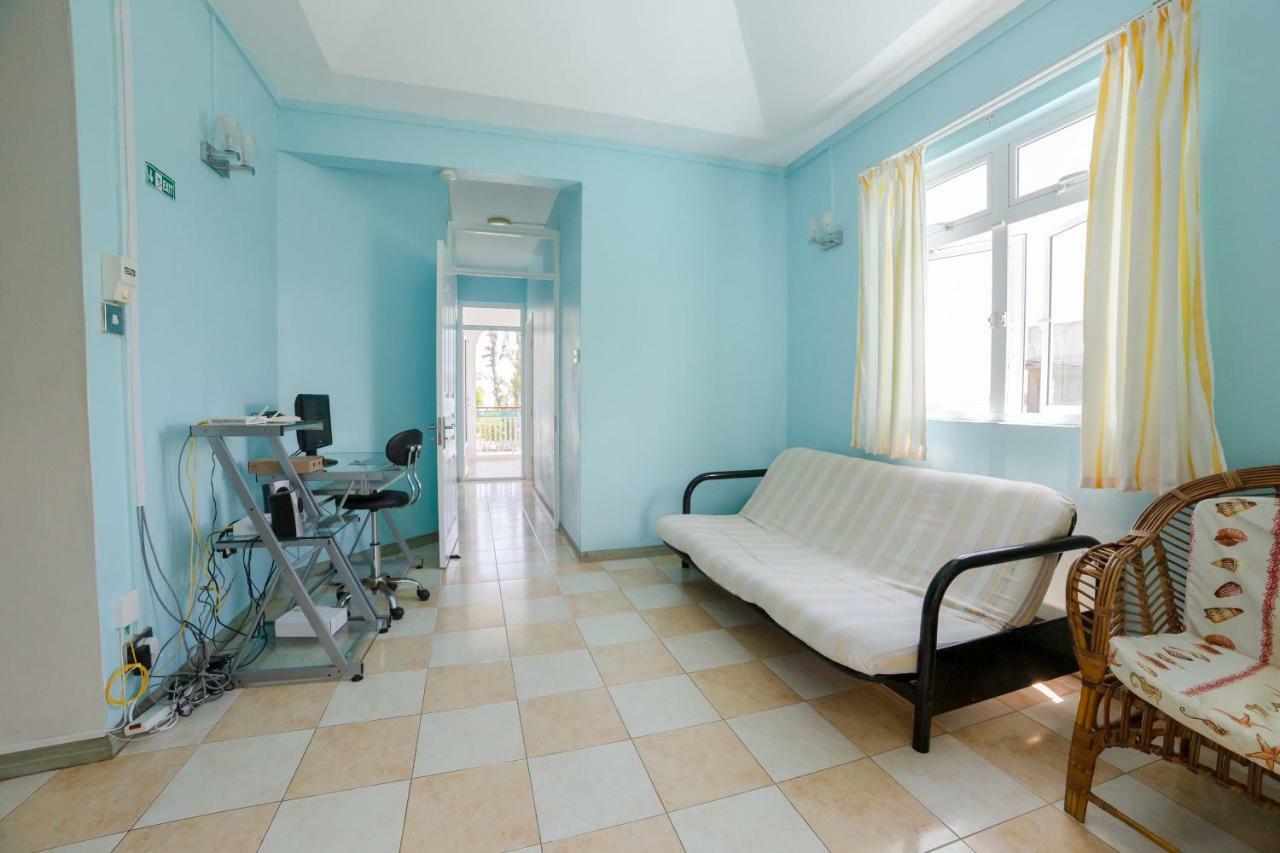 Villa Bella Charming Beachfront Guesthouse Блу-Бей Екстер'єр фото