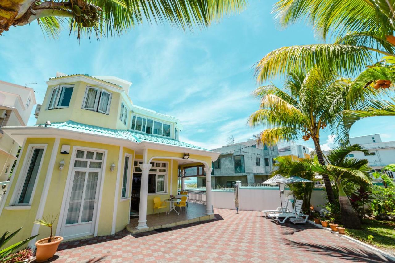 Villa Bella Charming Beachfront Guesthouse Блу-Бей Екстер'єр фото
