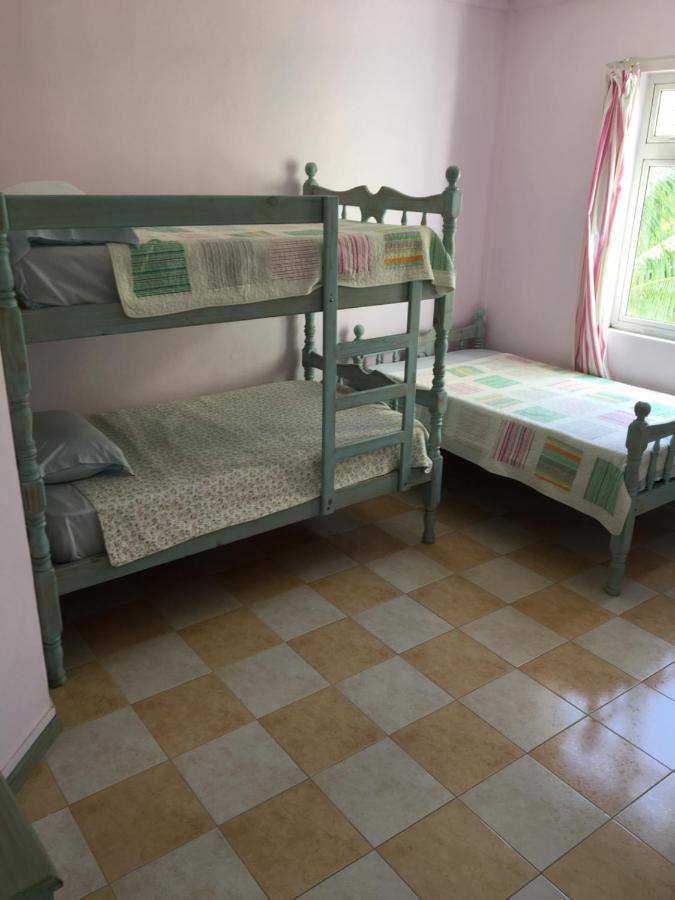 Villa Bella Charming Beachfront Guesthouse Блу-Бей Екстер'єр фото